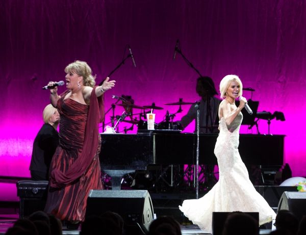 Alison Jiear & Kristin Chenoweth Photo