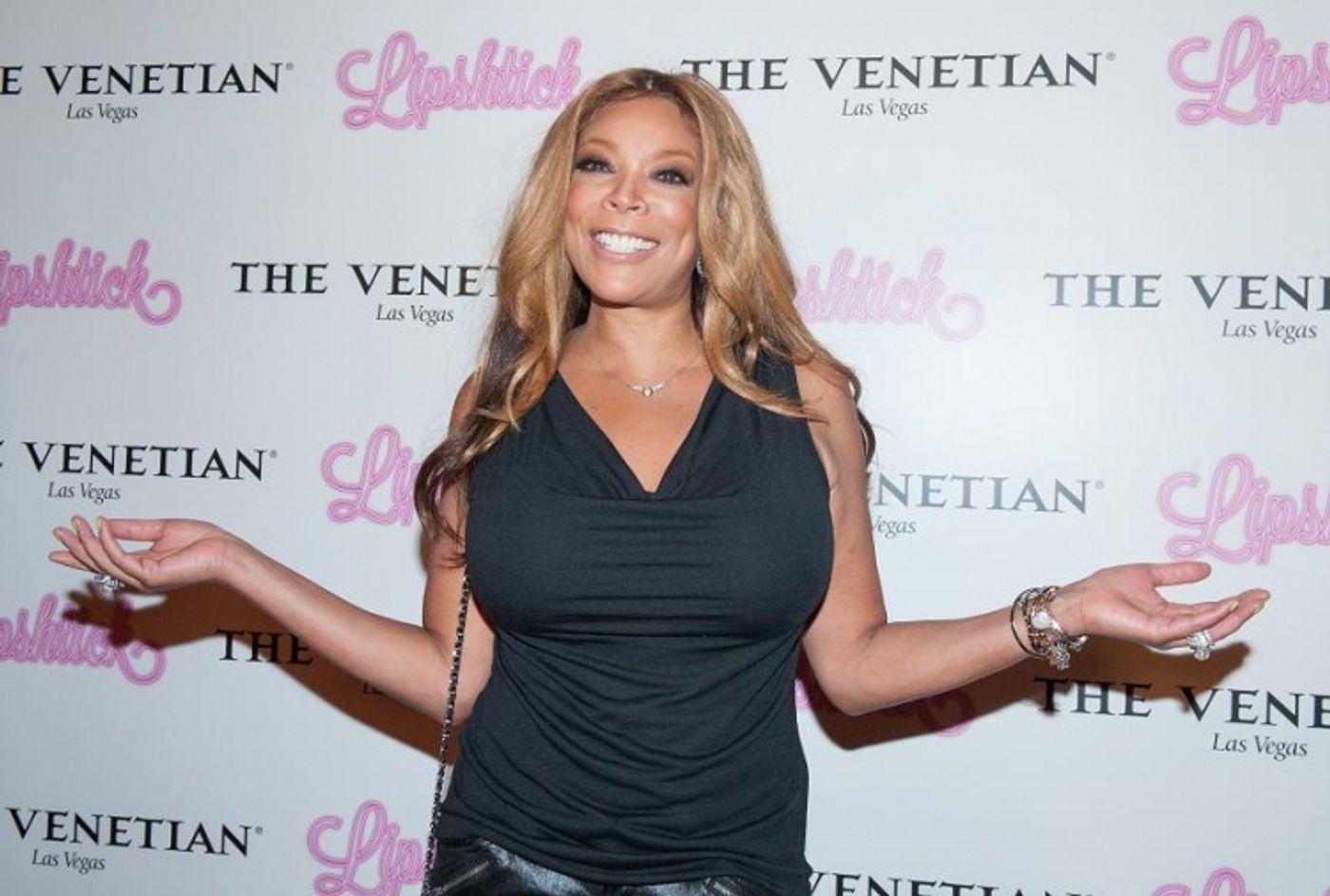 Photo Flash: Wendy Williams Celebrates Opening Night of LIPSHTICK World Premiere at The Venetian  Image