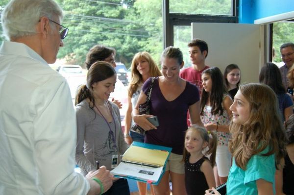Photo Flash: Styx Band Member Dennis DeYoung Visits 12.14 Foundation's Rehearsals for 101 DALMATIANS Image