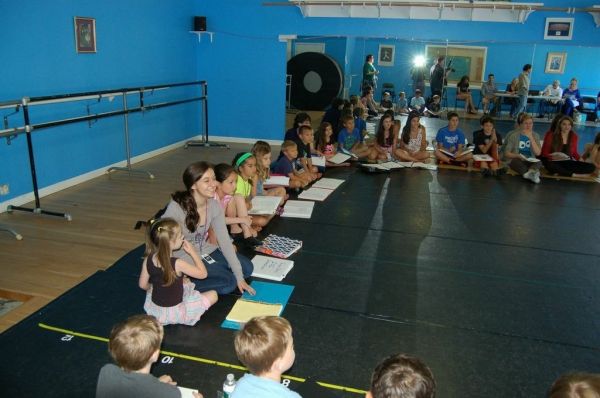 Photo Flash: Styx Band Member Dennis DeYoung Visits 12.14 Foundation's Rehearsals for 101 DALMATIANS Image