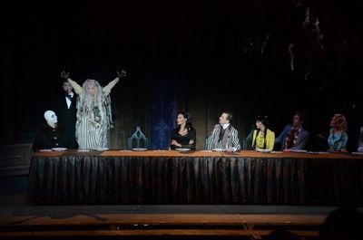 Jennifer Cody and cast Photo
