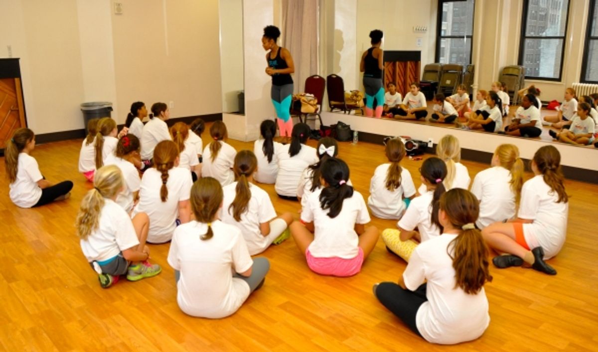 Bravita Threatt holding the first of two seminars for the Camp Broadway Kids at 