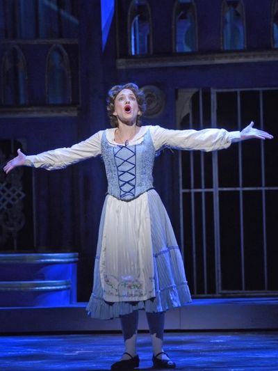 Gwen Hollander Photo
