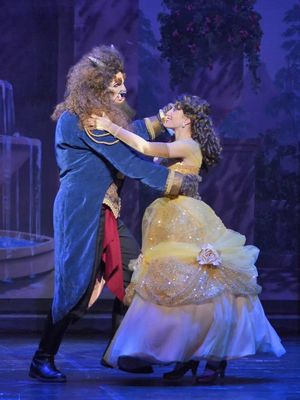 Garrett Marshall and Gwen Hollander Photo