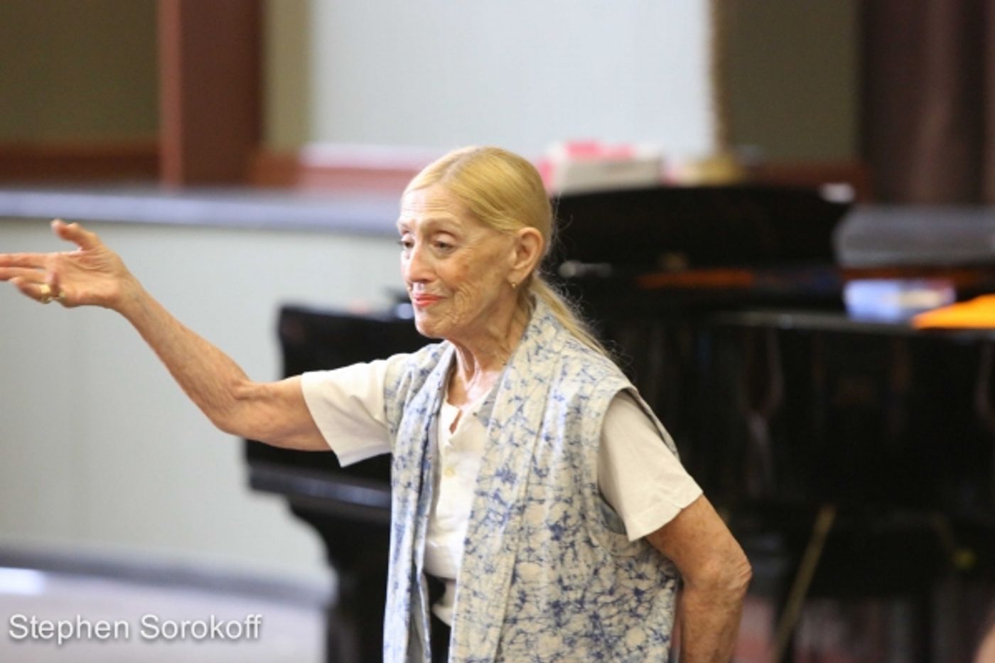 Photo Coverage: Sondra Lee Visits Gas Lamp Academy of Performing Arts' PETER PAN  Image