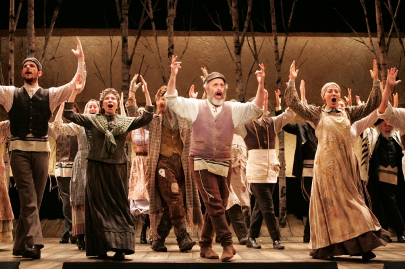 Photo Flash: First Look at Adam Heller, David Perlman, Elizabeth DeRosa & More in Goodspeed's 50th Anniversary Production of FIDDLER ON THE ROOF  Image