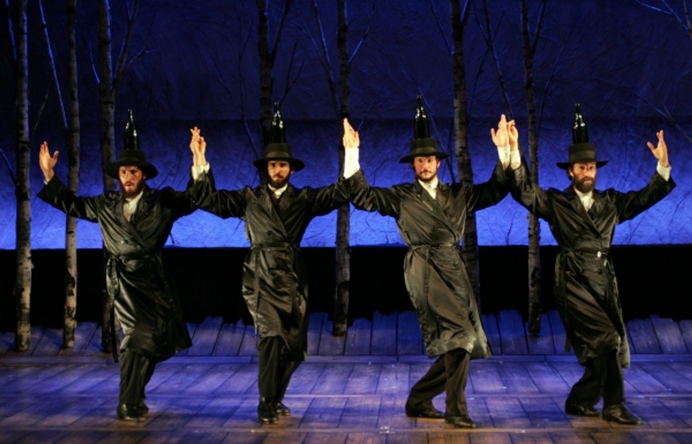 Photo Flash: First Look at Adam Heller, David Perlman, Elizabeth DeRosa & More in Goodspeed's 50th Anniversary Production of FIDDLER ON THE ROOF  Image