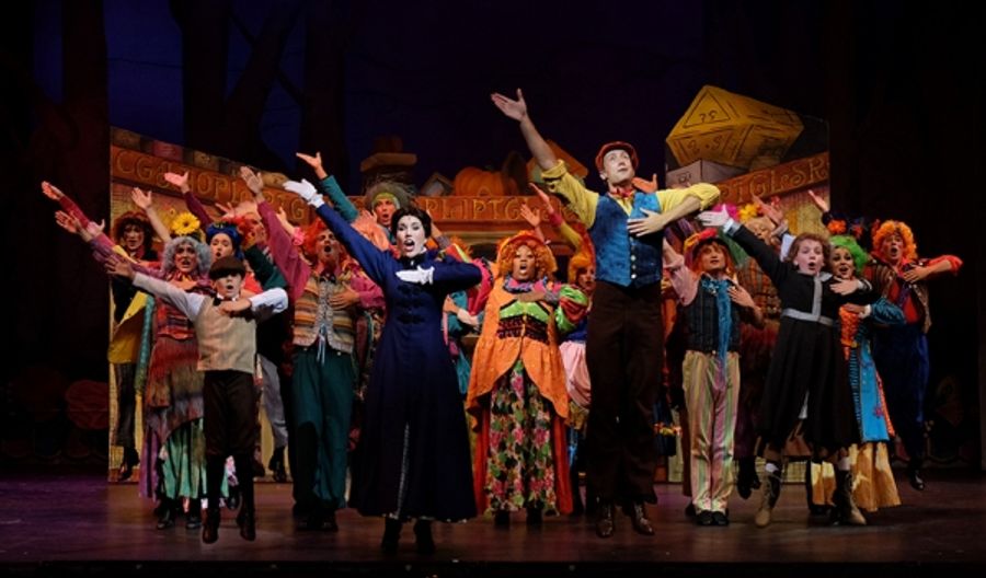 Photo Flash: First Look - Moonight Stage's MARY POPPINS, Now Playing Image