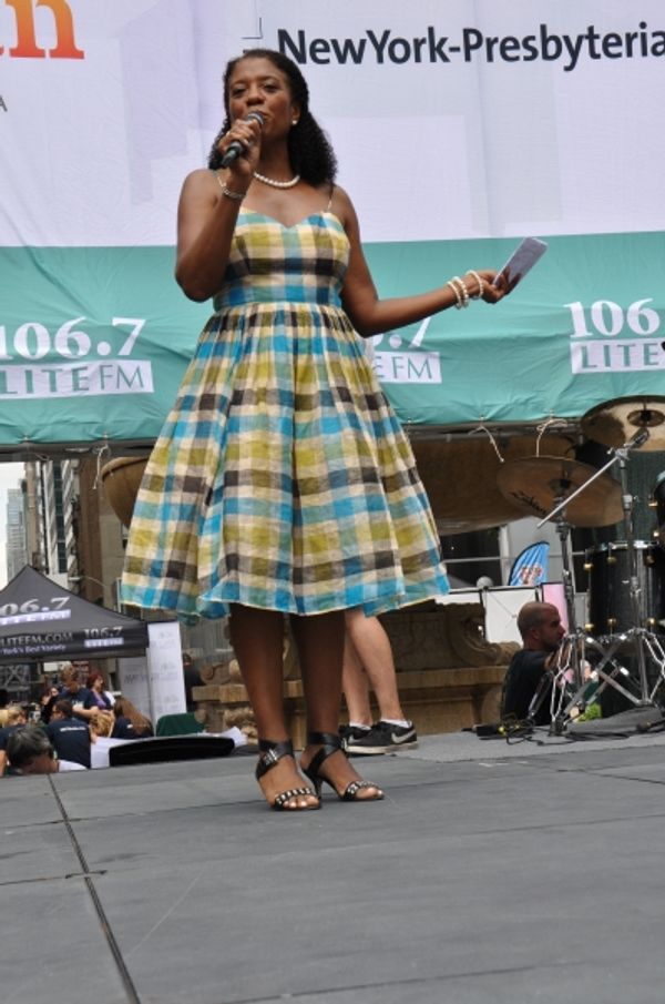 106.7 Lite FM''s Helen Little hosts todays show Photo