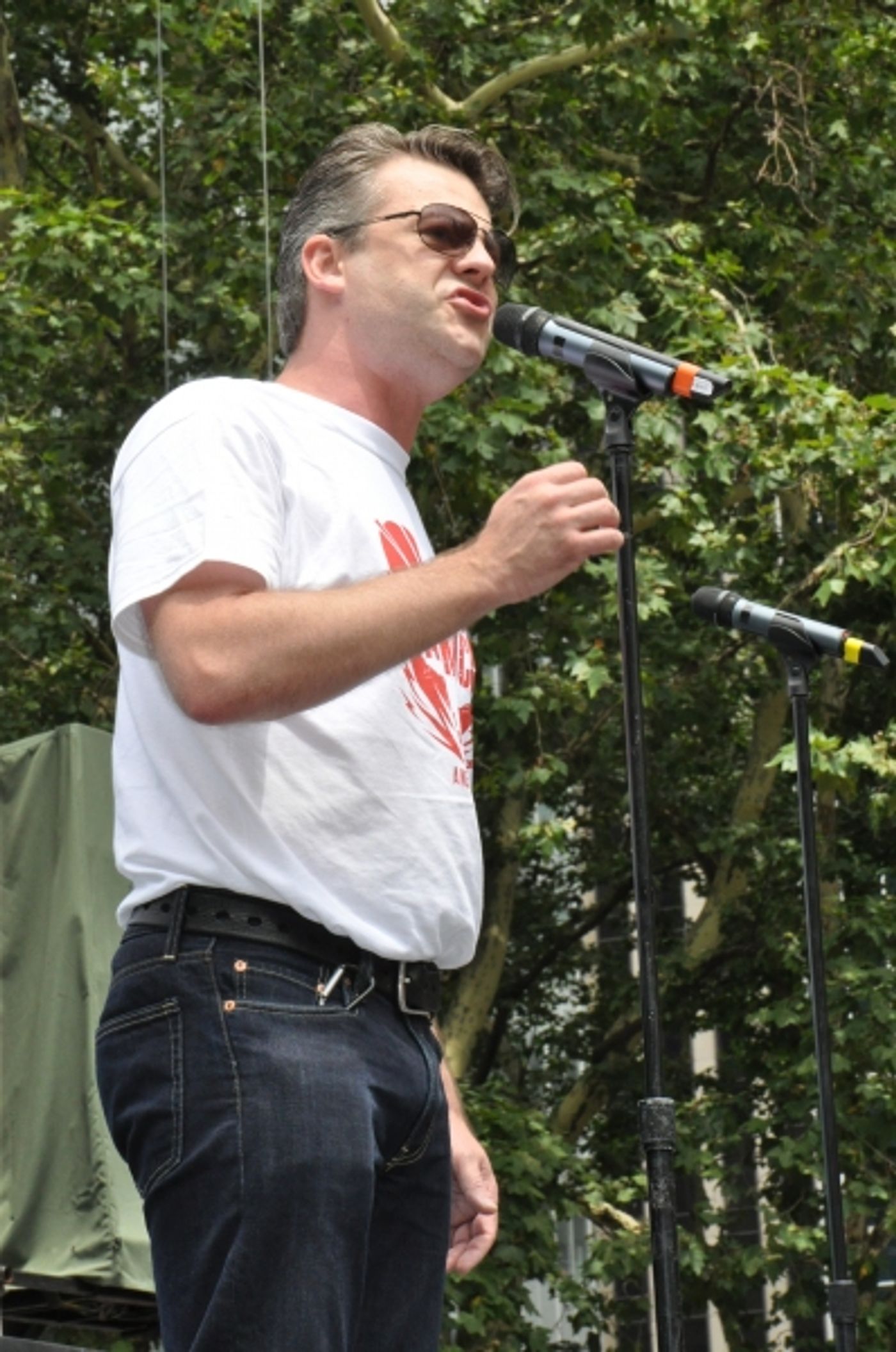 Photo Coverage: Casts of LES MISERABLES, PIPPIN & More Belt It Out at BROADWAY IN BRYANT PARK! Image