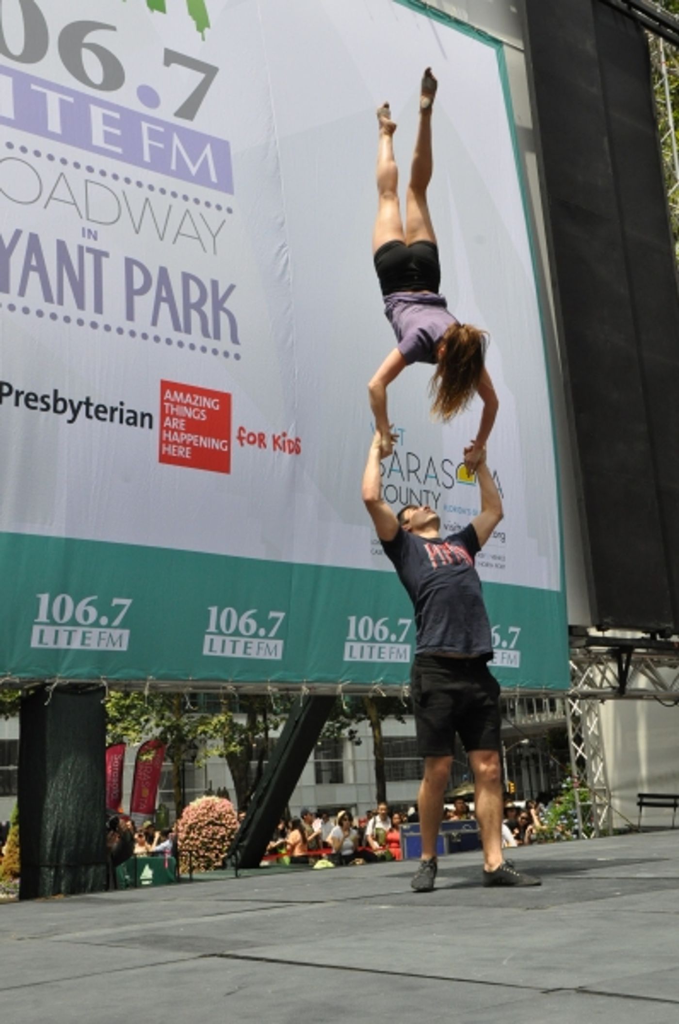Photo Coverage: Casts of LES MISERABLES, PIPPIN & More Belt It Out at BROADWAY IN BRYANT PARK! Image