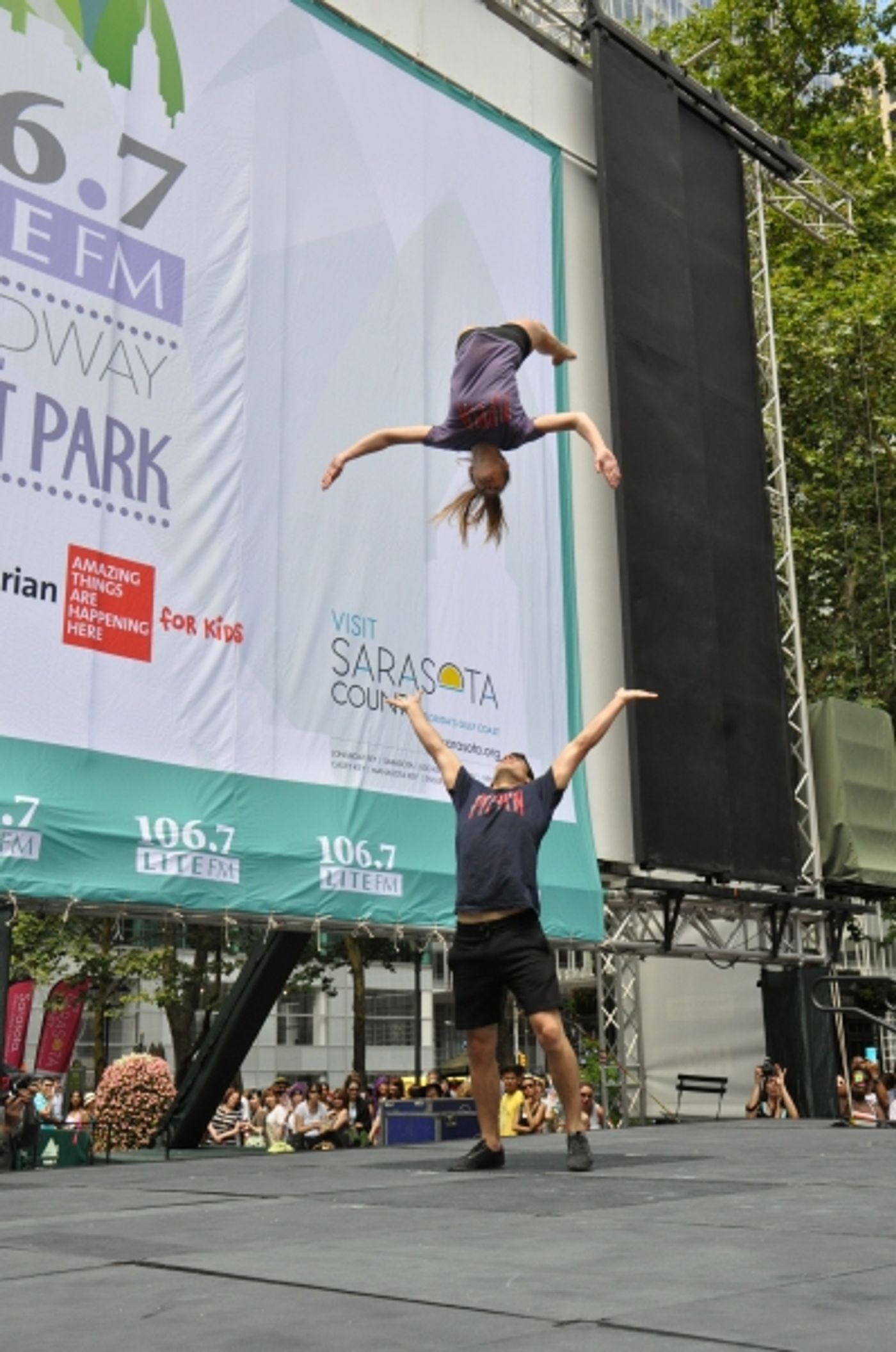 Photo Coverage: Casts of LES MISERABLES, PIPPIN & More Belt It Out at BROADWAY IN BRYANT PARK! Image