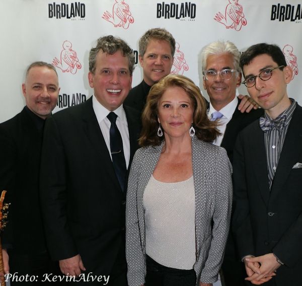 Ron Affif, Billy Stritch, Steve Doyle, Linda Lavin, Steve Bakunas, Aaron Weinstein Photo