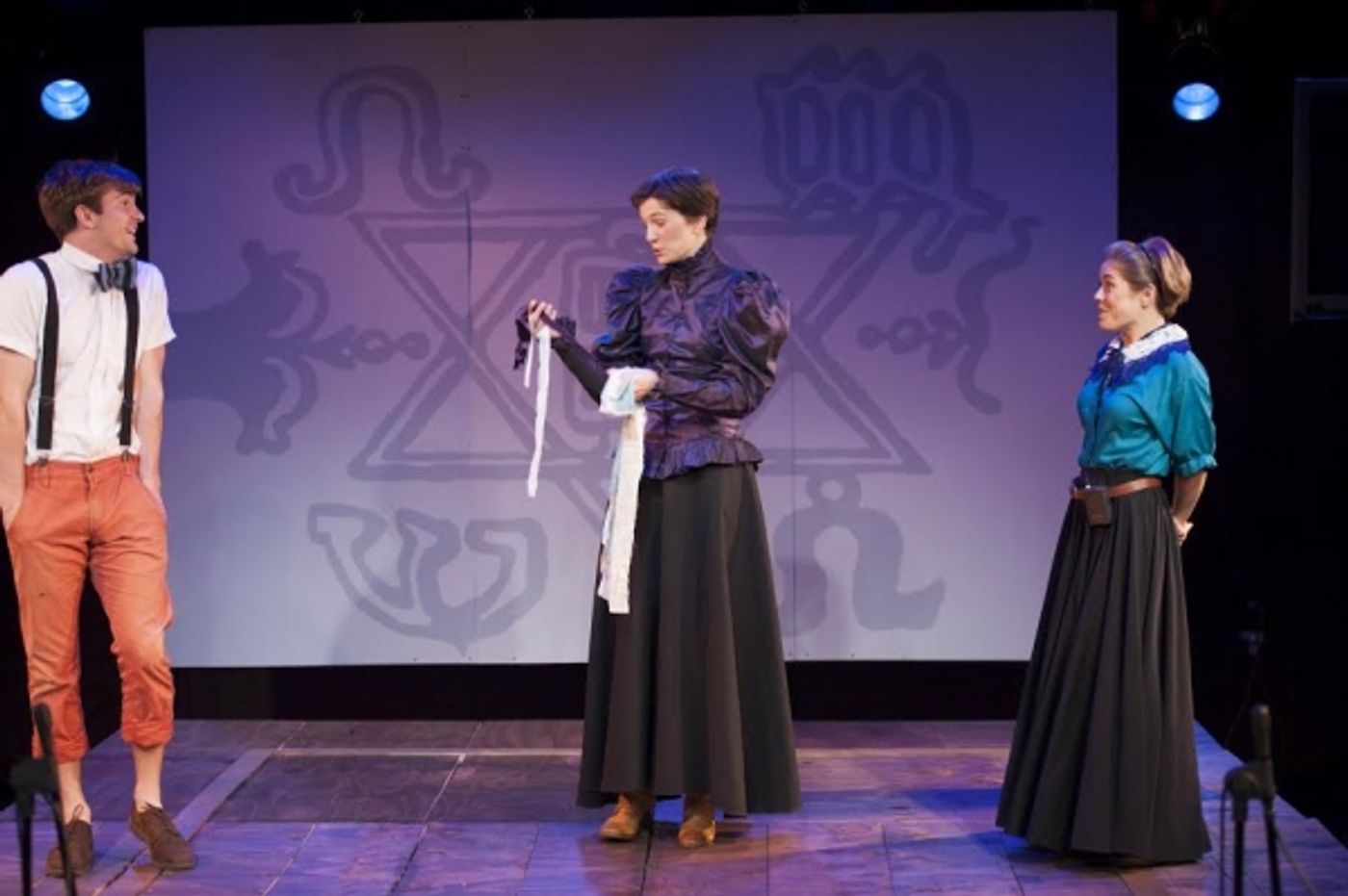 Photo Flash: First Look at THE INCREDIBLE FOX SISTERS at 2014 Ice Factory Festival Photo Flash: First Look at THE INCREDIBLE FOX SISTERS at 2014 Ice Factory Festival Image