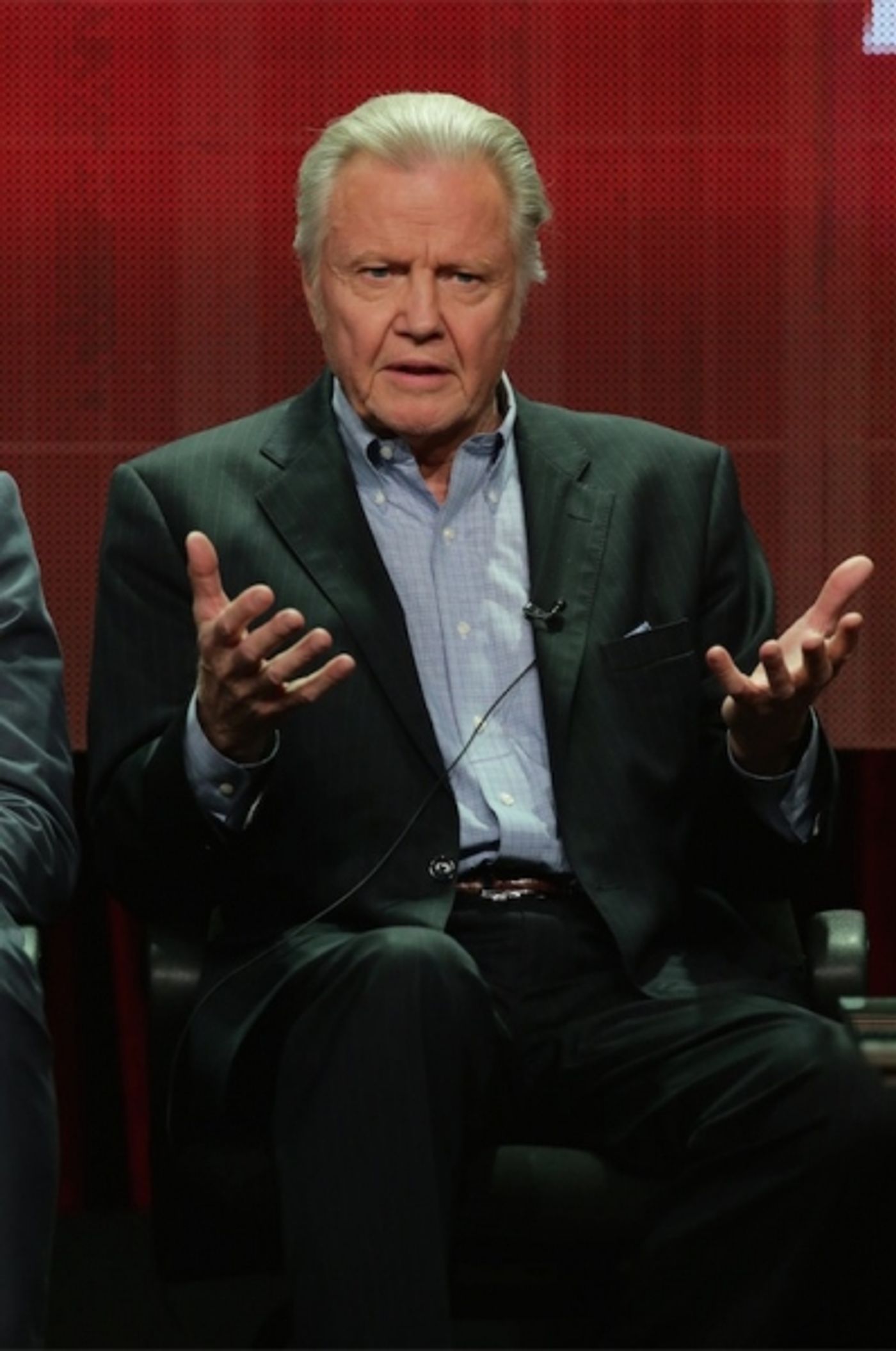 Photo Flash: Liev Schreiber, Jon Voight, Paula Malcomson and More at RAY DONOVAN's TCA Summer Tour  Image