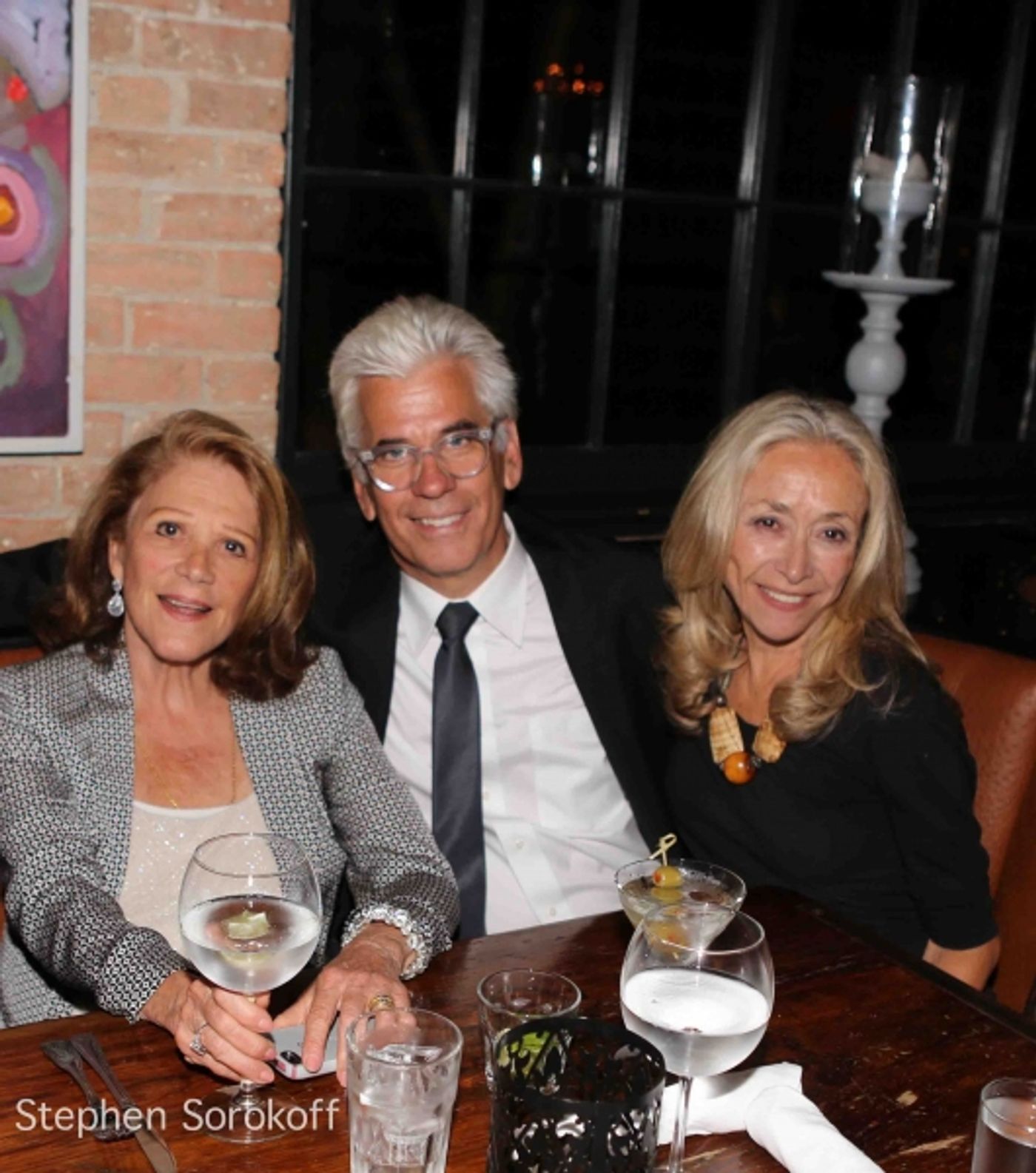 Photo Coverage: Linda Lavin Plays Helsinki Hudson with Billy Stritch  Image