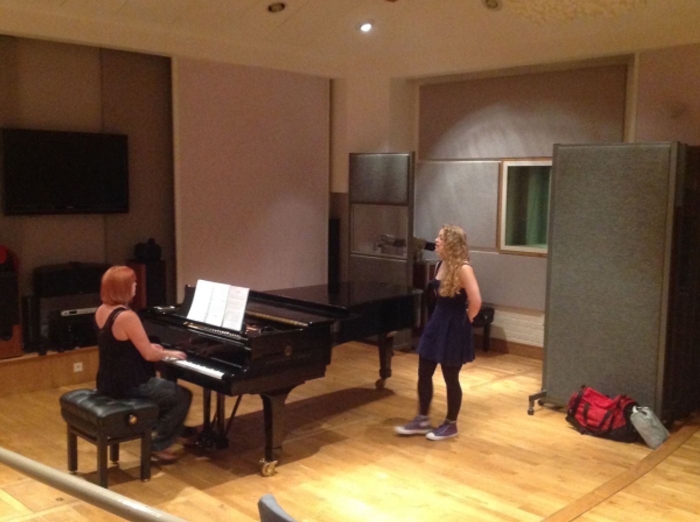 Photo Coverage: EDGES With Carrie Hope Fletcher, Emma Hatton & Niall Sheehy!  Image