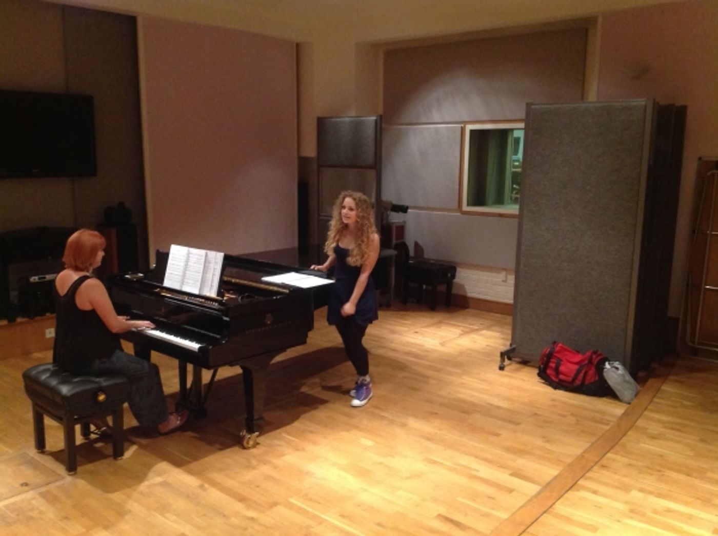 Photo Coverage: EDGES With Carrie Hope Fletcher, Emma Hatton & Niall Sheehy!  Image