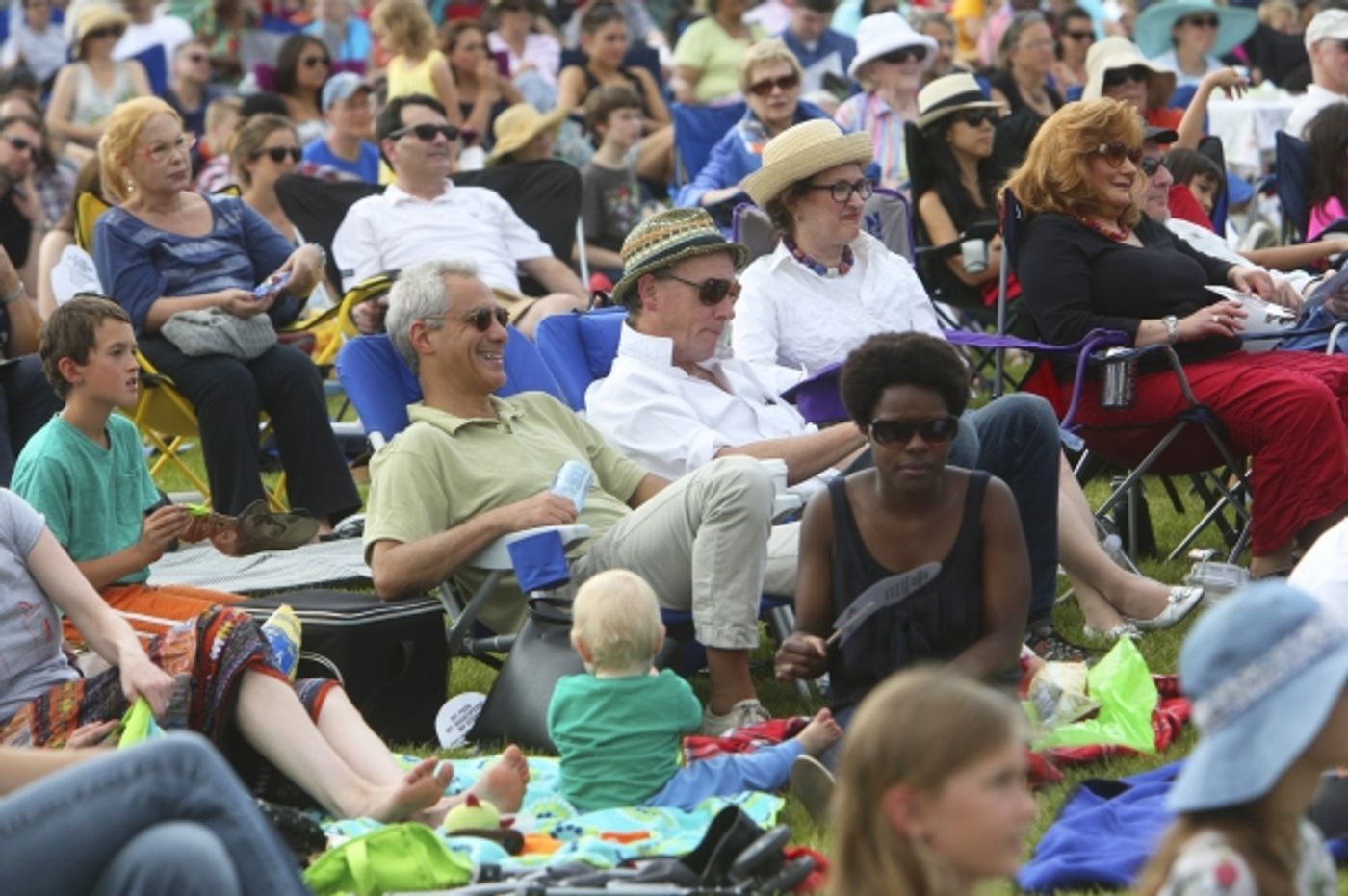 Photo Flash: Chicago Shakespeare in the Parks Kicks Off 2014 Summer Season with A MIDSUMMER NIGHT'S DREAM Photo Flash: Chicago Shakespeare in the Parks Kicks Off 2014 Summer Season with A MIDSUMMER NIGHT'S DREAM Image