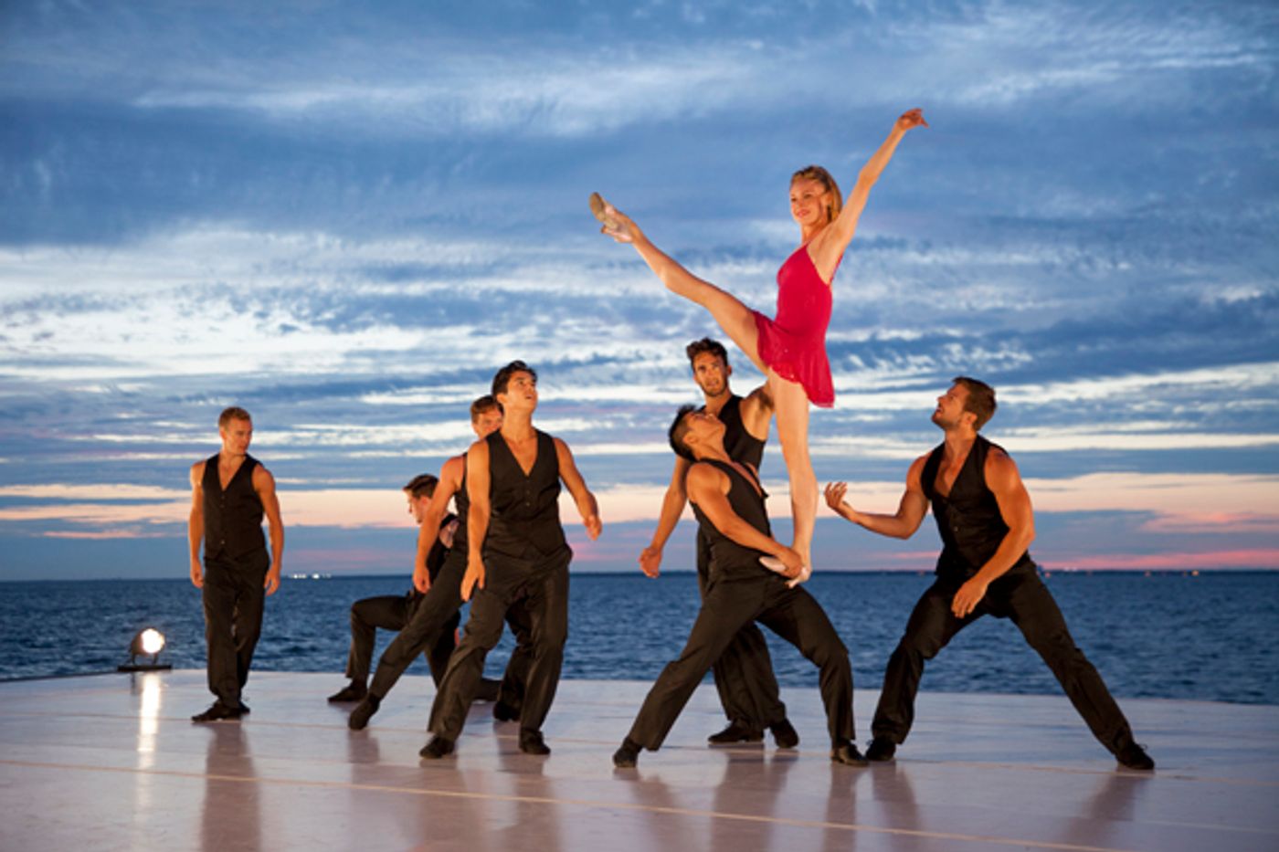 Photo Flash: Ailey II, Complexions, MOMIX, Jerry Mitchell & More Highlight the 2014 Fire Island Dance Festival  Image