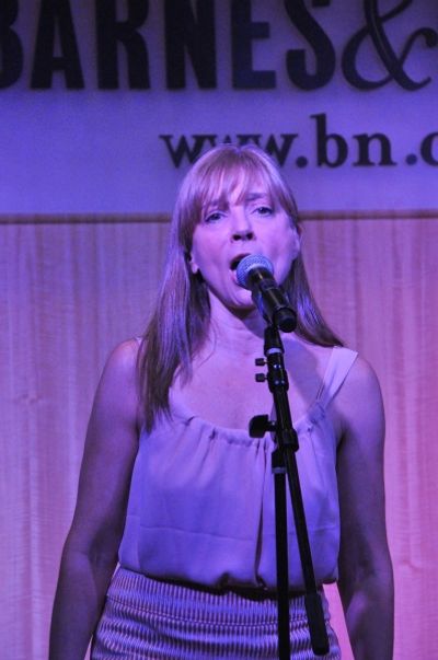 Jeanne Montano Photo