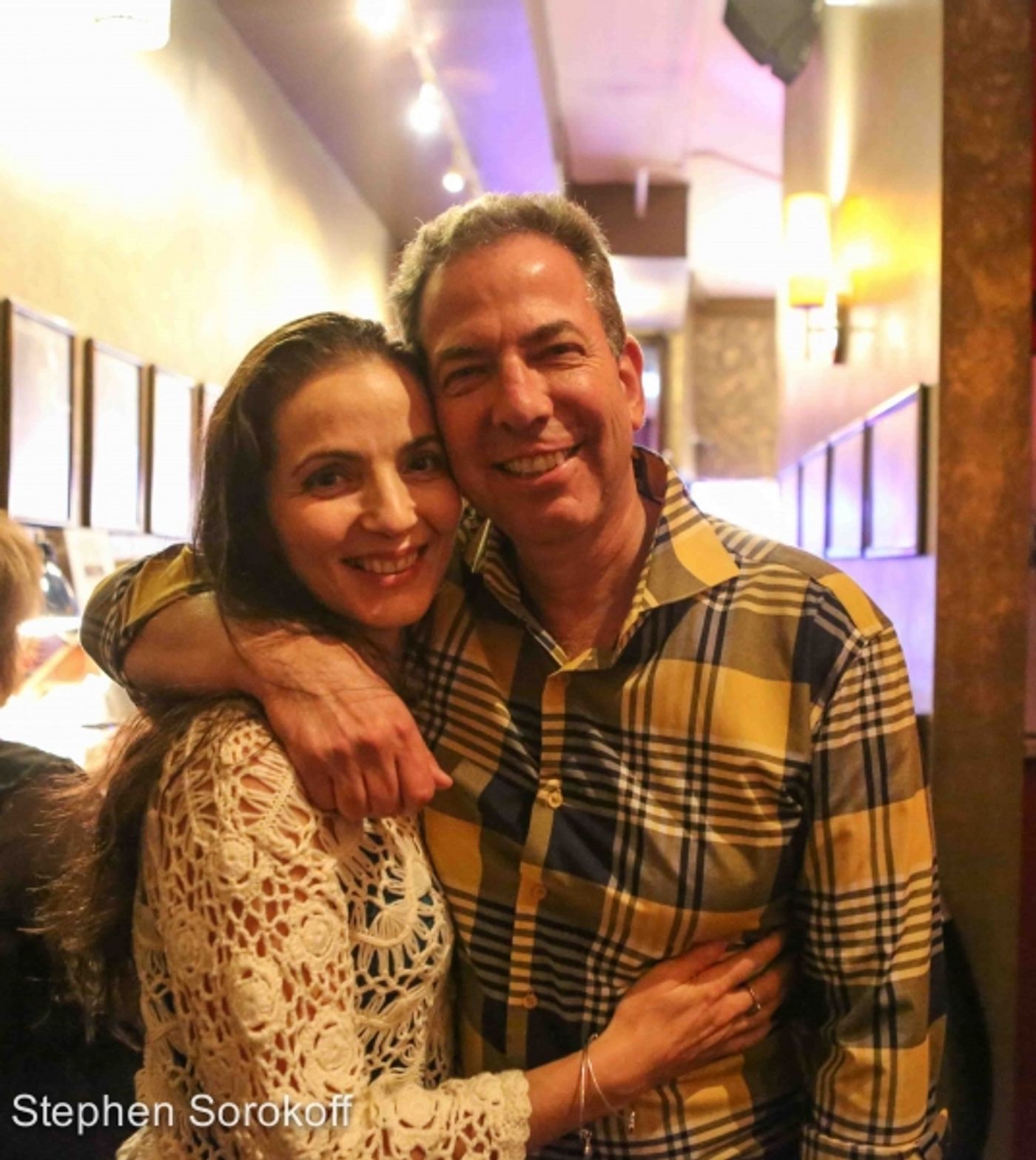 Photo Coverage: Gabrielle Stravelli Plays The Metropolitan Room  Image