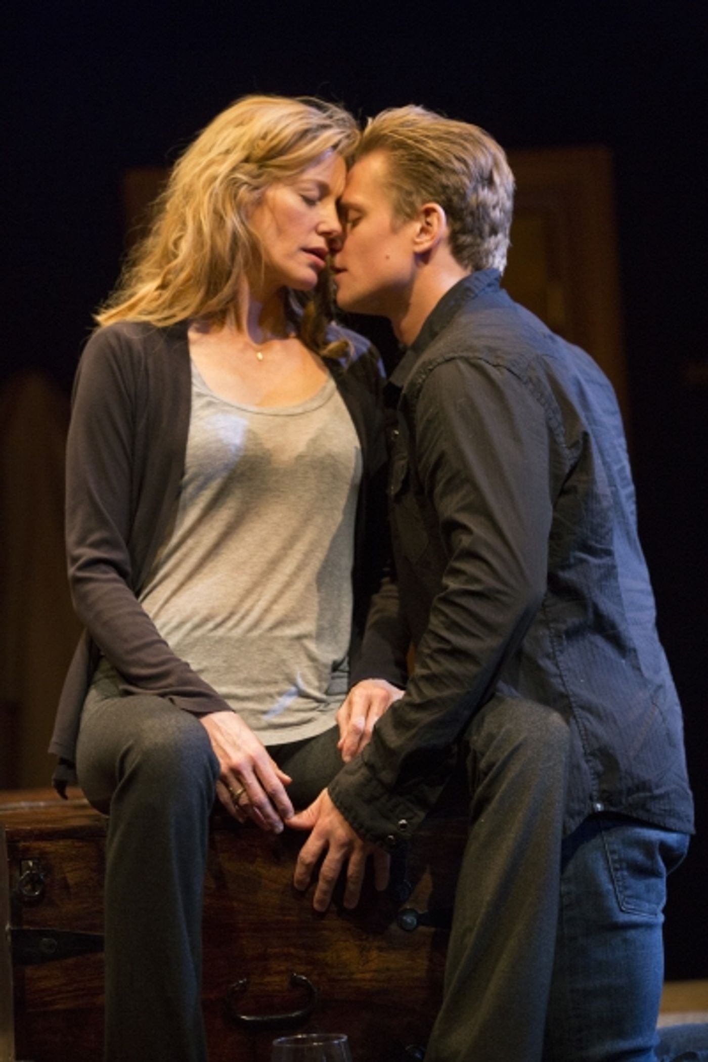 Photo Flash: A Sultry First Look at Anna Gunn and Billy Magnussen in Second Stage's SEX WITH STRANGERS  Image