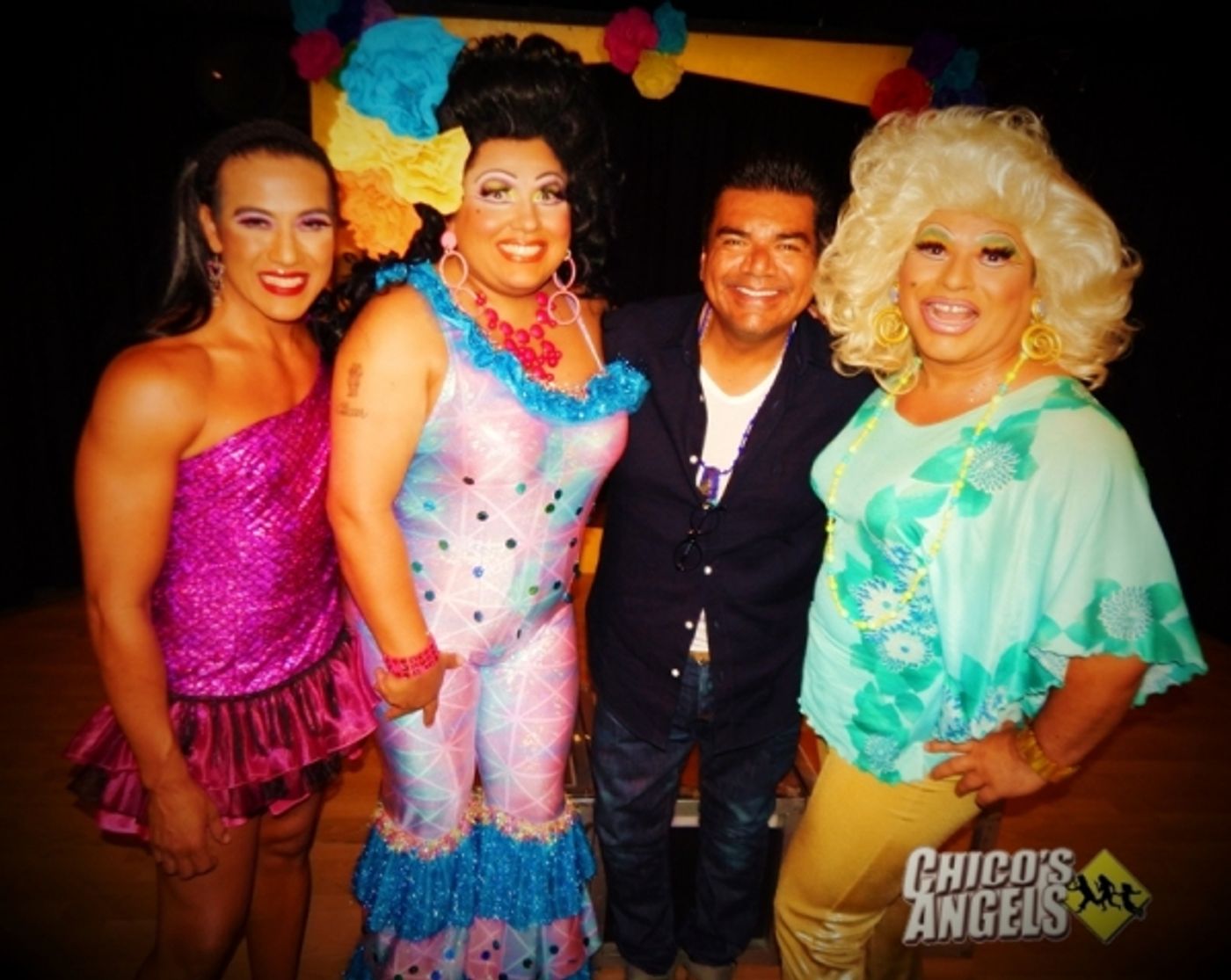 Photo Flash: George Lopez Visits CHICO'S ANGELS Photo Flash: George Lopez Visits CHICO'S ANGELS Image