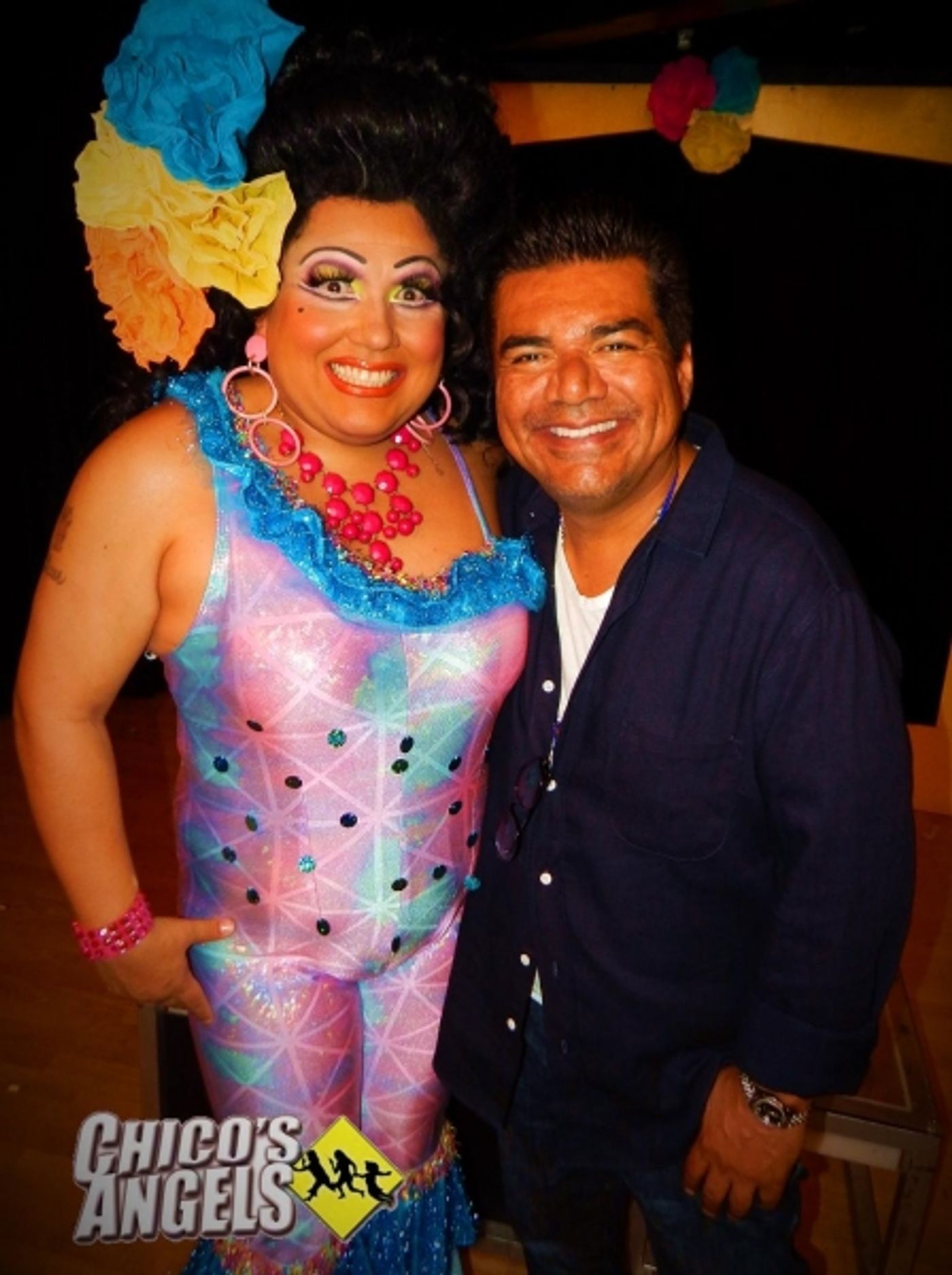 Photo Flash: George Lopez Visits CHICO'S ANGELS Photo Flash: George Lopez Visits CHICO'S ANGELS Image