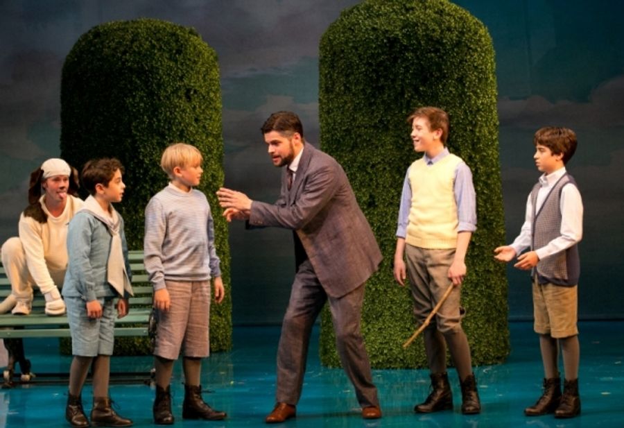 Photo Flash: First Look at Jeremy Jordan, Laura Michelle Kelly and More in Broadway-Bound FINDING NEVERLAND at A.R.T. Image