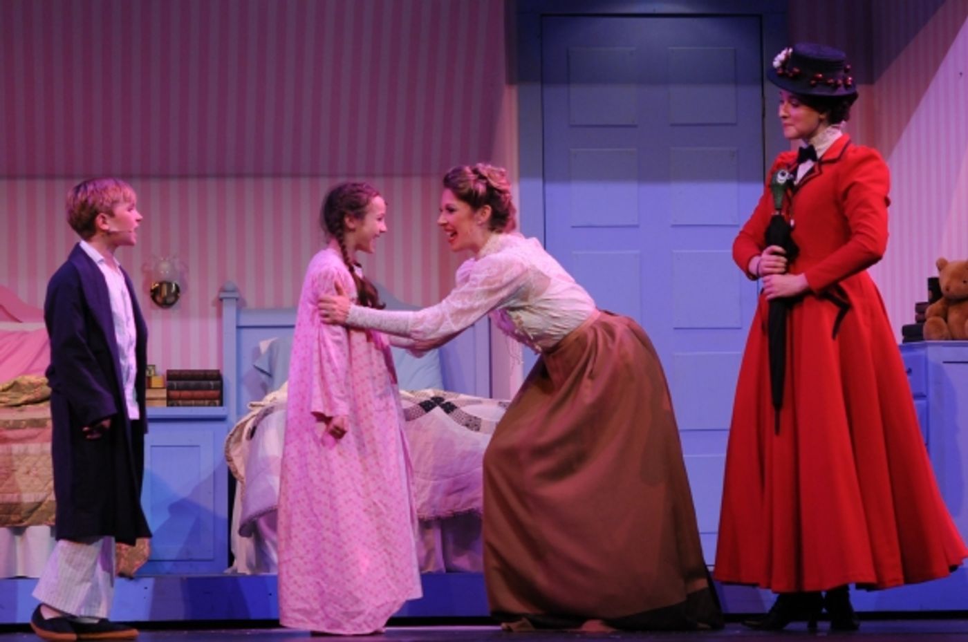 Photo Flash: Shenandoah Summer Music Theatre's MARY POPPINS Continues Through Aug 3 Image