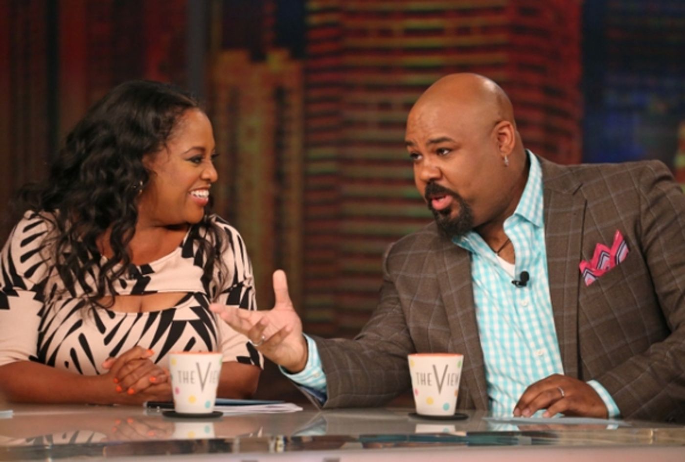Photo Flash: Tune-In Tomorrow to Watch ALADDIN's James Monroe Iglehart on THE VIEW! Photo Flash: Tune-In Tomorrow to Watch ALADDIN's James Monroe Iglehart on THE VIEW! Image