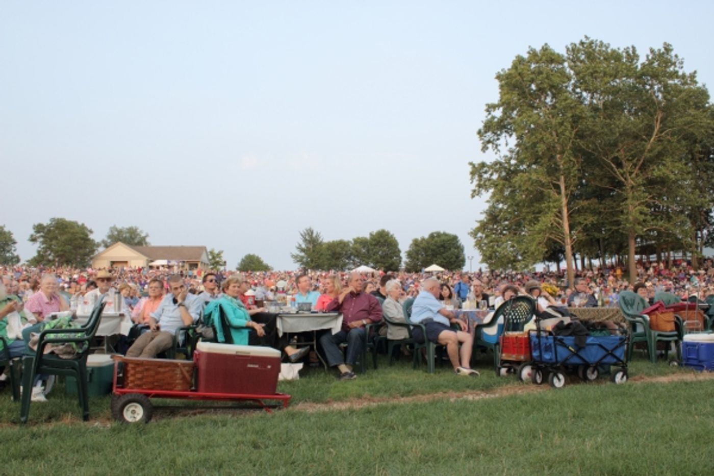 Photo Flash: N'Kenge Joins Indianapolis Symphony for 'CLASSIC FM' Concert Photo Flash: N'Kenge Joins Indianapolis Symphony for 'CLASSIC FM' Concert Image