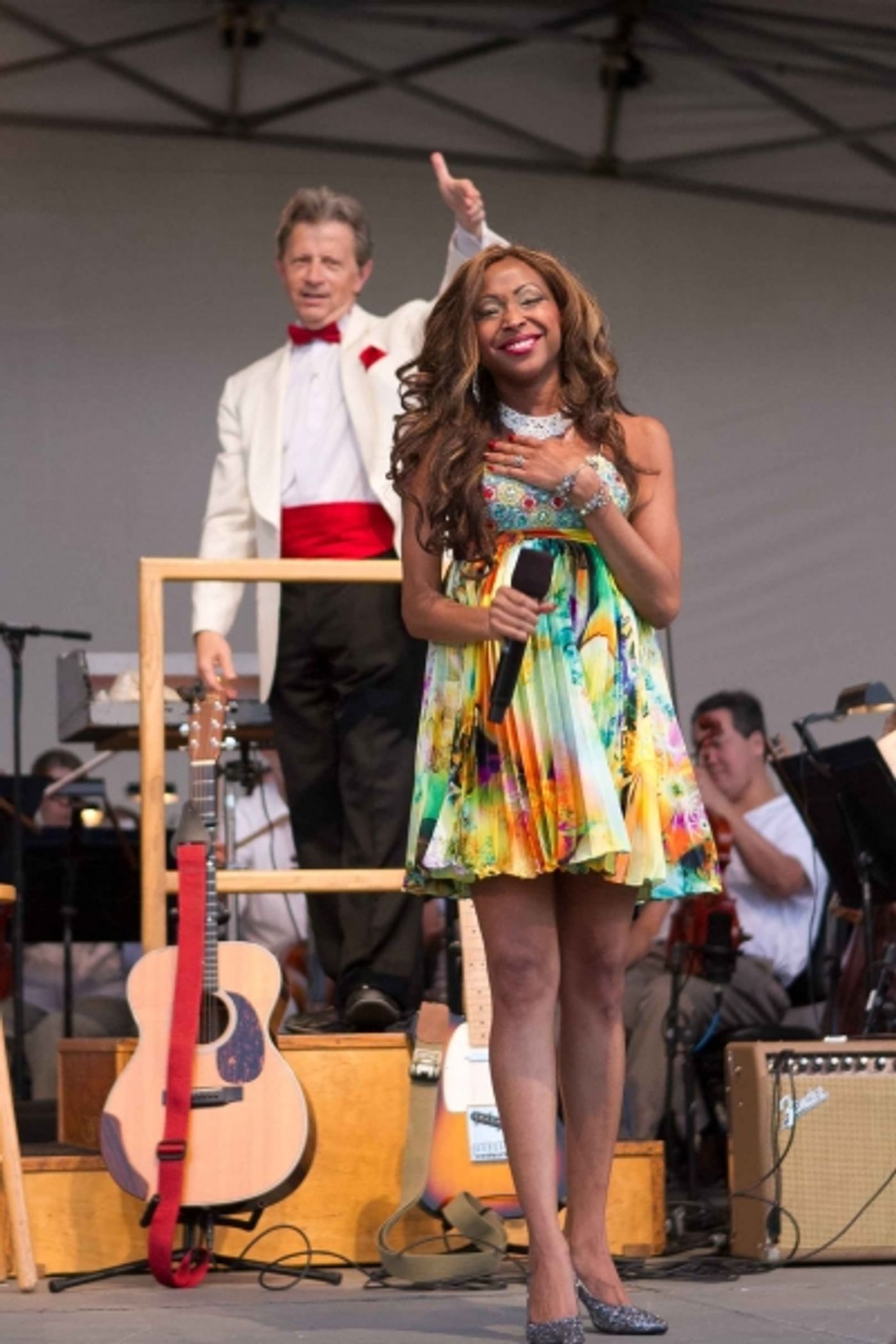 Photo Flash: N'Kenge Joins Indianapolis Symphony for 'CLASSIC FM' Concert Photo Flash: N'Kenge Joins Indianapolis Symphony for 'CLASSIC FM' Concert Image