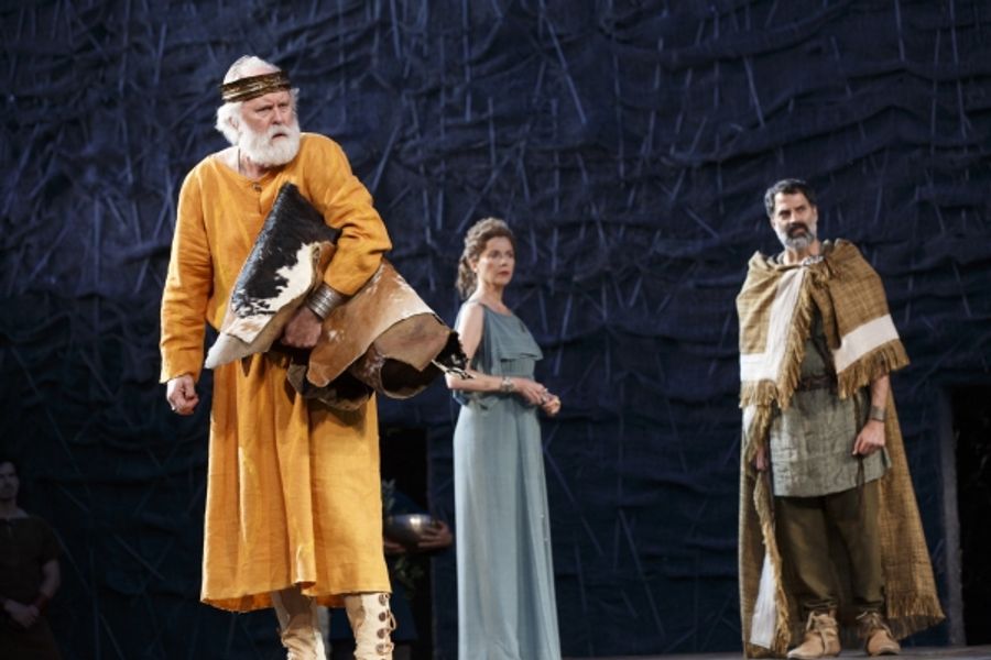 Photo Flash: First Look at John Lithgow, Annette Bening & More in Public Theater's KING LEAR in the Park! Image