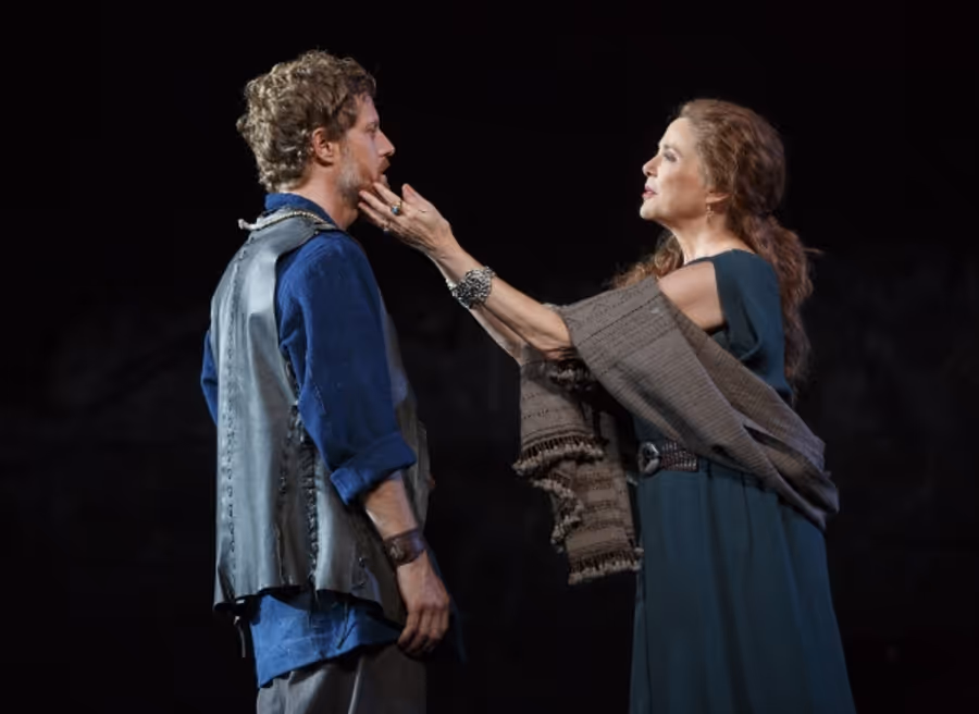 Photo Flash: First Look at John Lithgow, Annette Bening & More in Public Theater's KING LEAR in the Park! Image