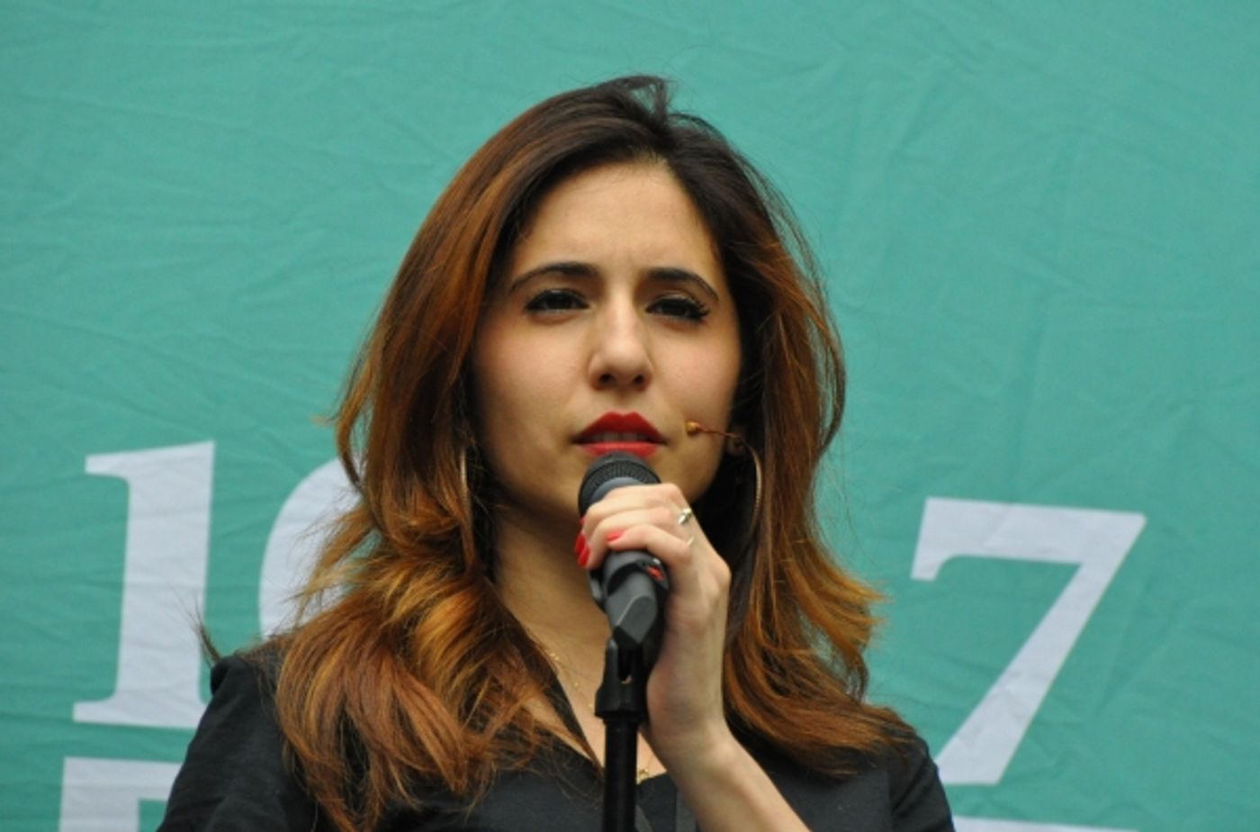 Photo Coverage: Casts of BULLETS, CINDERELLA, PHANTOM & More Visit BROADWAY IN BRYANT PARK!  Image