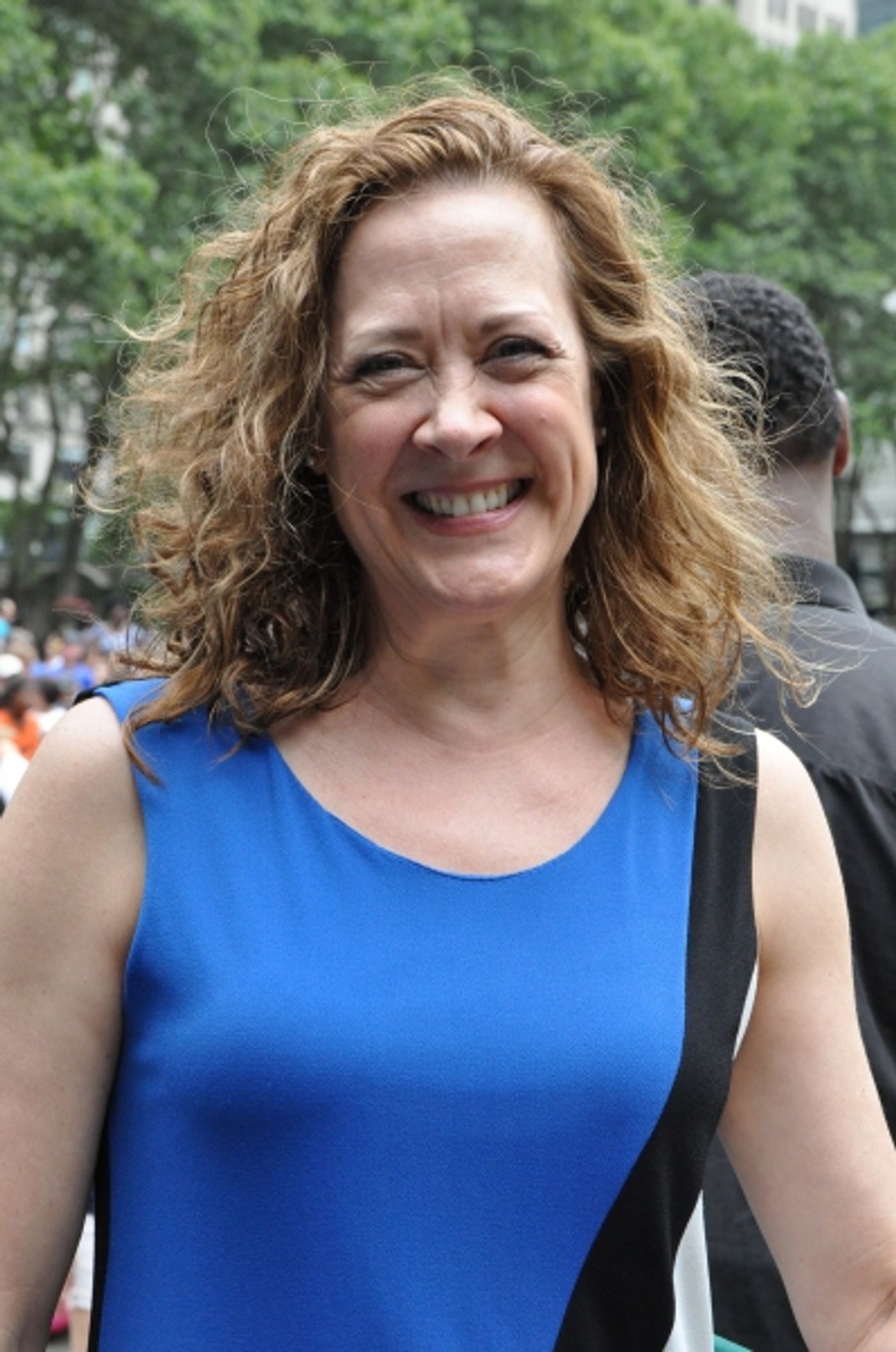 Photo Coverage: Casts of BULLETS, CINDERELLA, PHANTOM & More Visit BROADWAY IN BRYANT PARK!  Image