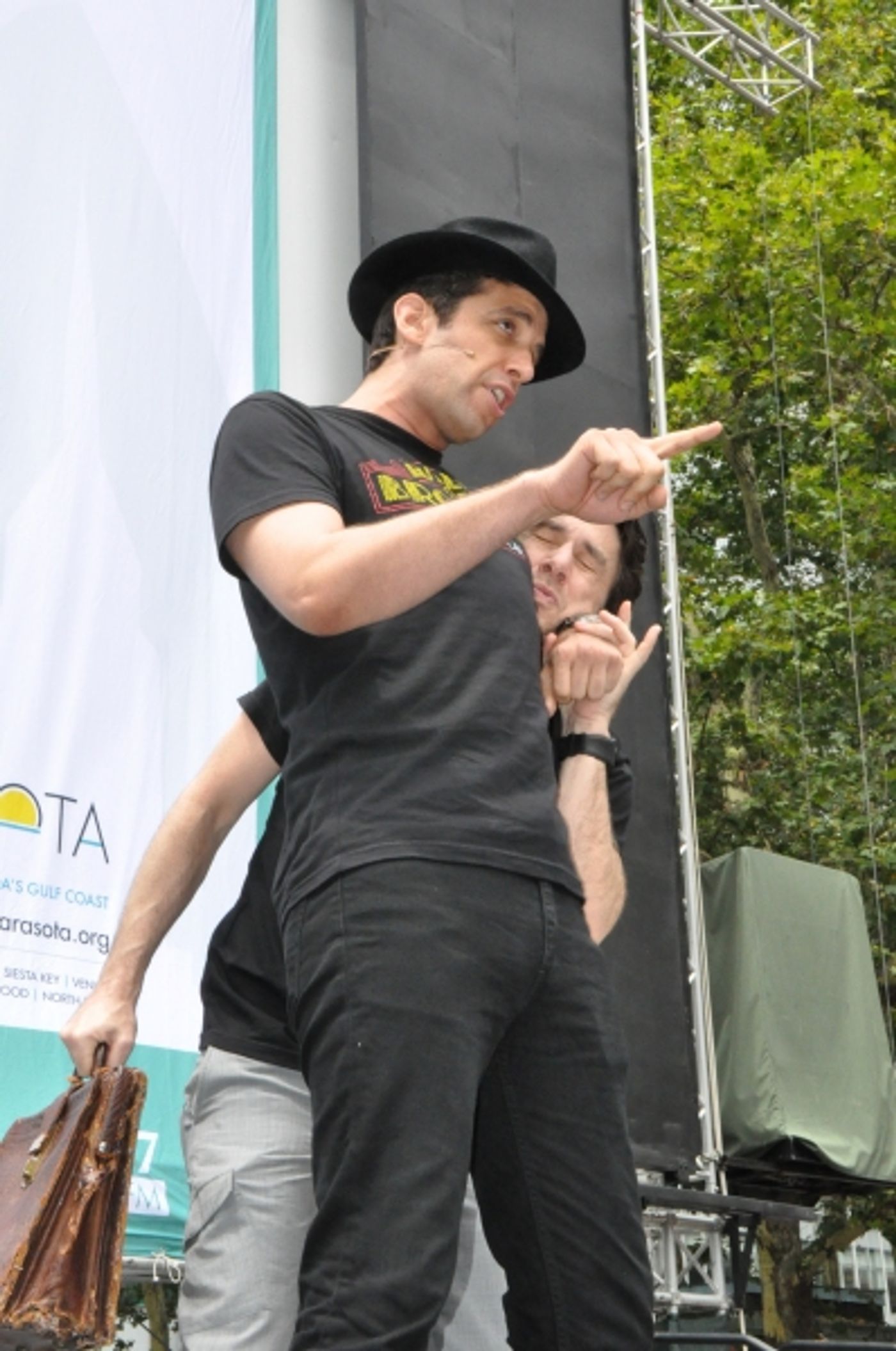 Photo Coverage: Casts of BULLETS, CINDERELLA, PHANTOM & More Visit BROADWAY IN BRYANT PARK!  Image