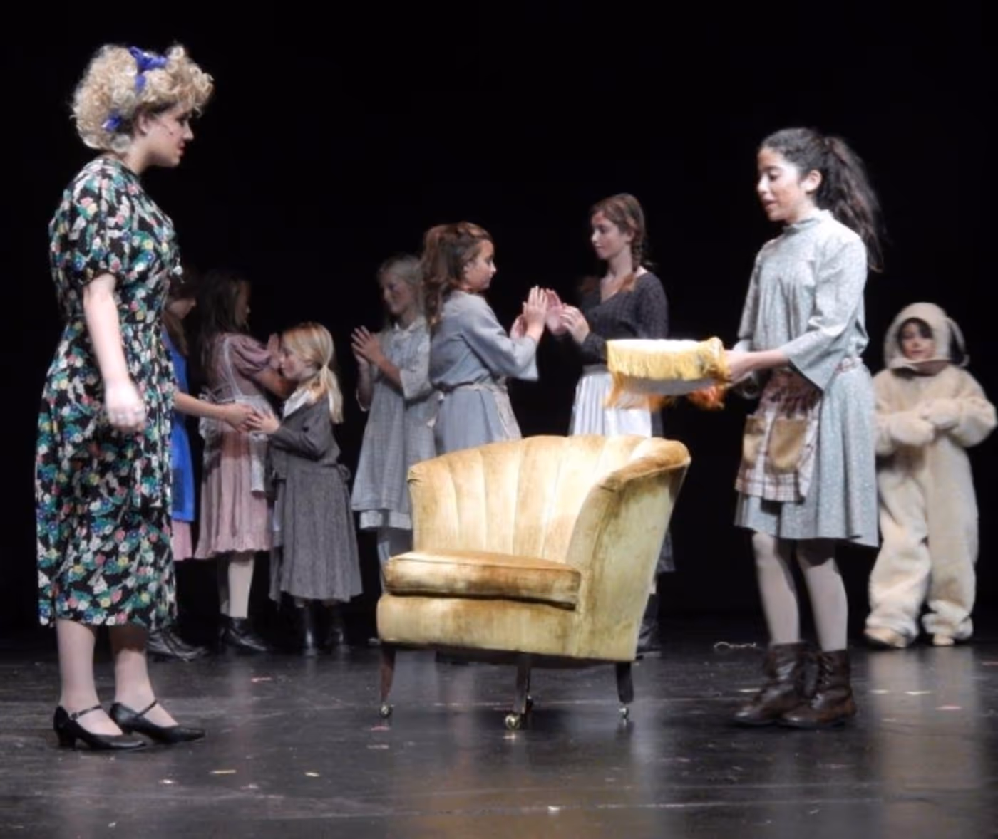 Photo Flash: First Look at ACT San Diego's ANNIE JR. Image