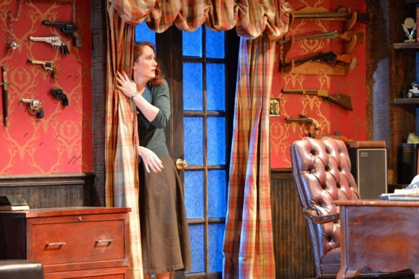 Photo Flash: DEATHTRAP Opens Tonight at the Engeman Theater  Image