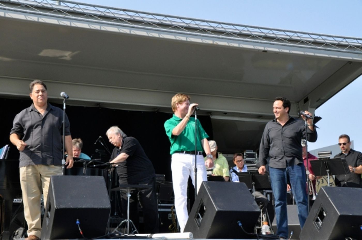 Photo Coverage: Andy Cooney, Daniel Rodriguez and Christopher Macchio Play Music Under The Stars  Image