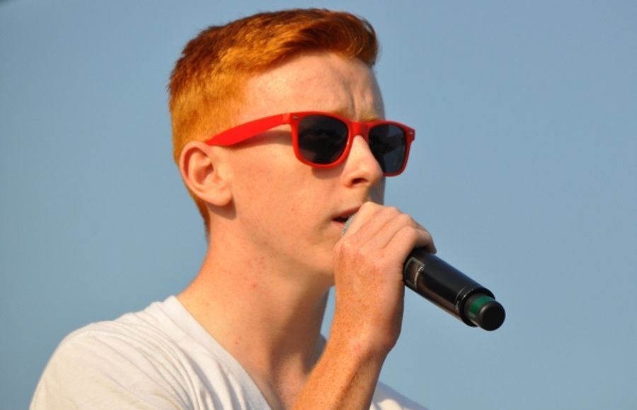 Photo Coverage: Andy Cooney, Daniel Rodriguez and Christopher Macchio Play Music Under The Stars Image