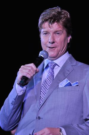 Andy Cooney @ BroadwayWorld Andy Cooney Photo