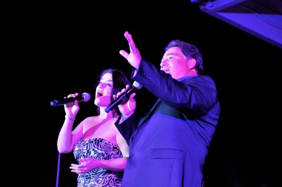 Photo Coverage: Andy Cooney, Daniel Rodriguez and Christopher Macchio Play Music Under The Stars Image