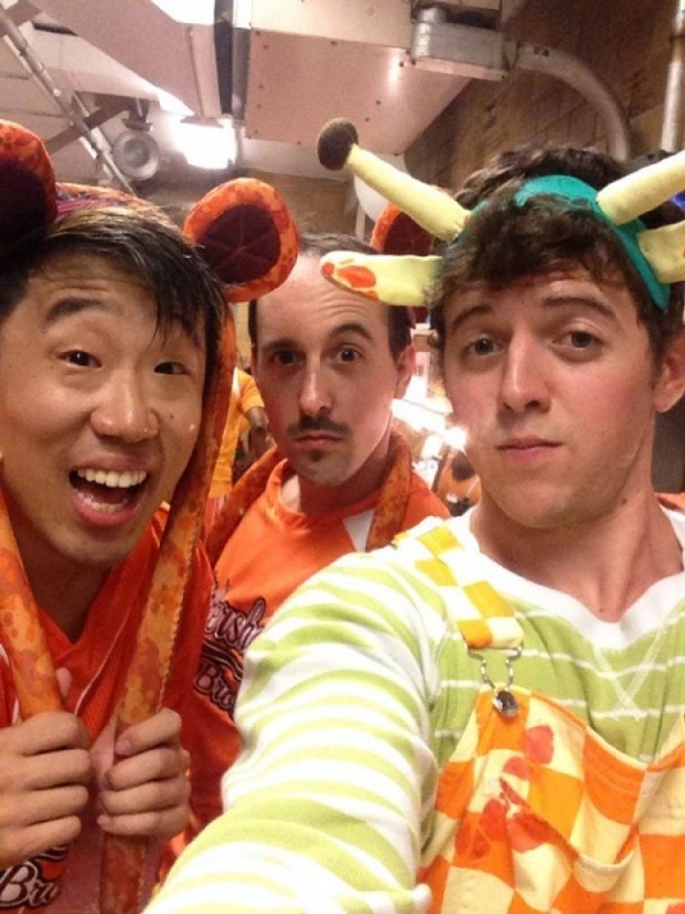 Photo Flash: Saturday Intermission Pics, Part 2 - 7/26 - National Tour of WICKED Says Farewell to Glinda, and More!  Image