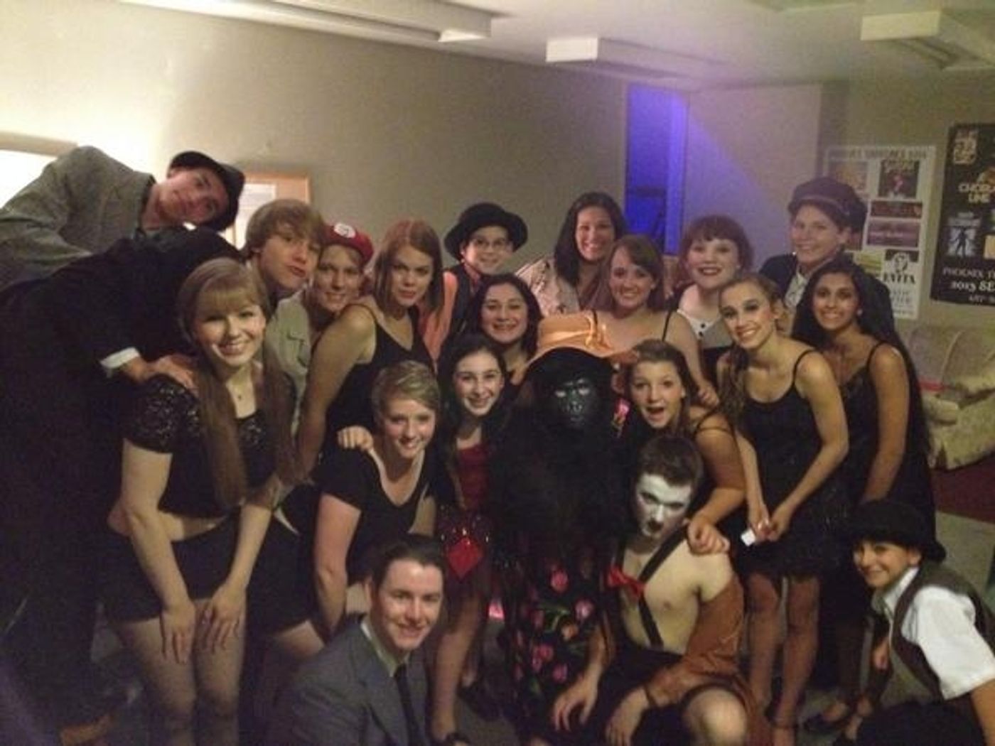 Photo Flash: Saturday Intermission Pics, Part 2 - 7/26 - National Tour of WICKED Says Farewell to Glinda, and More!  Image