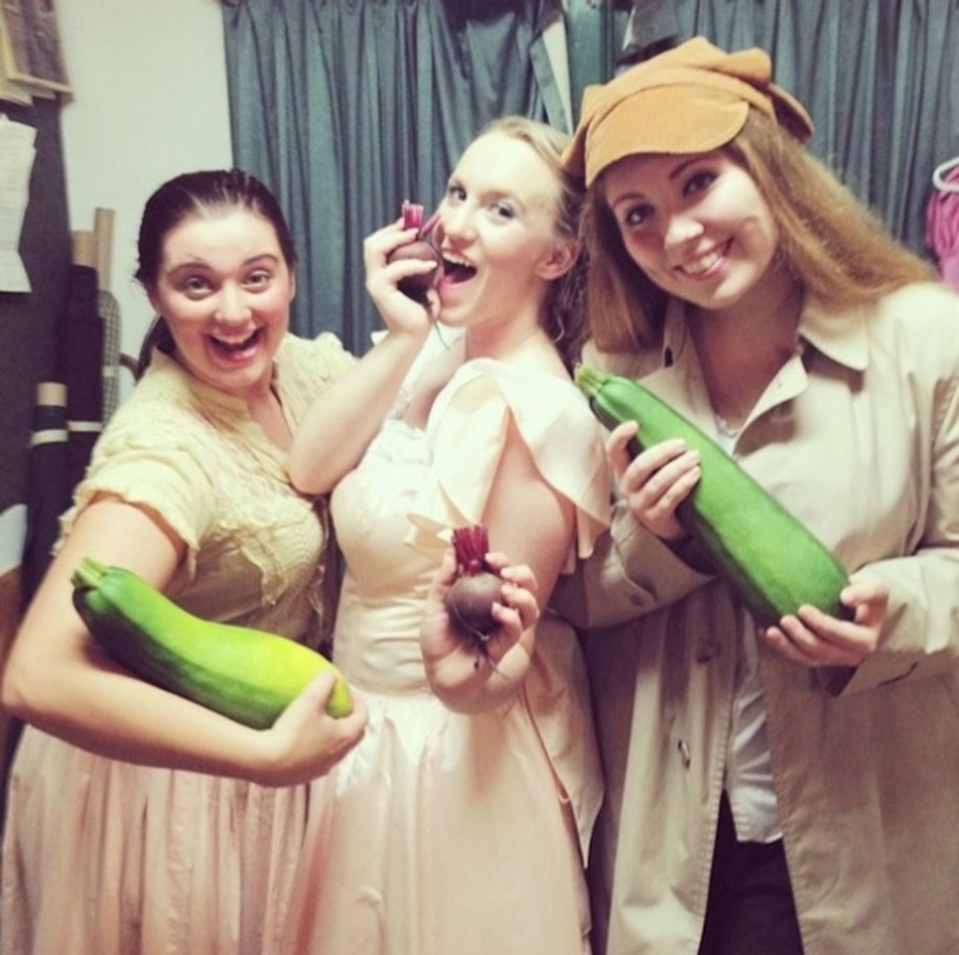 Photo Flash: Saturday Intermission Pics, Part 2 - 7/26 - National Tour of WICKED Says Farewell to Glinda, and More!  Image