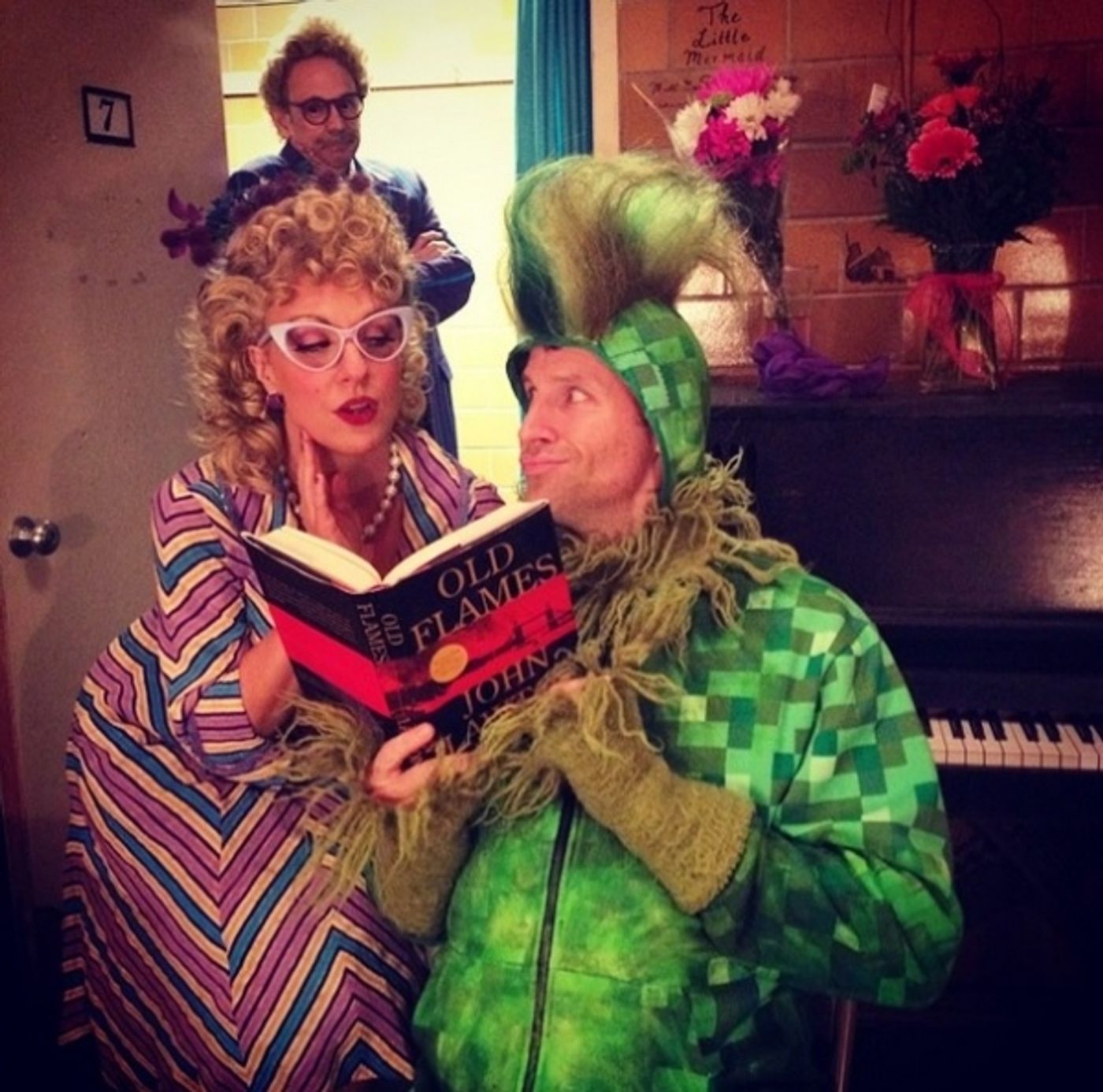 Photo Flash: Saturday Intermission Pics, Part 2 - 7/26 - National Tour of WICKED Says Farewell to Glinda, and More!  Image