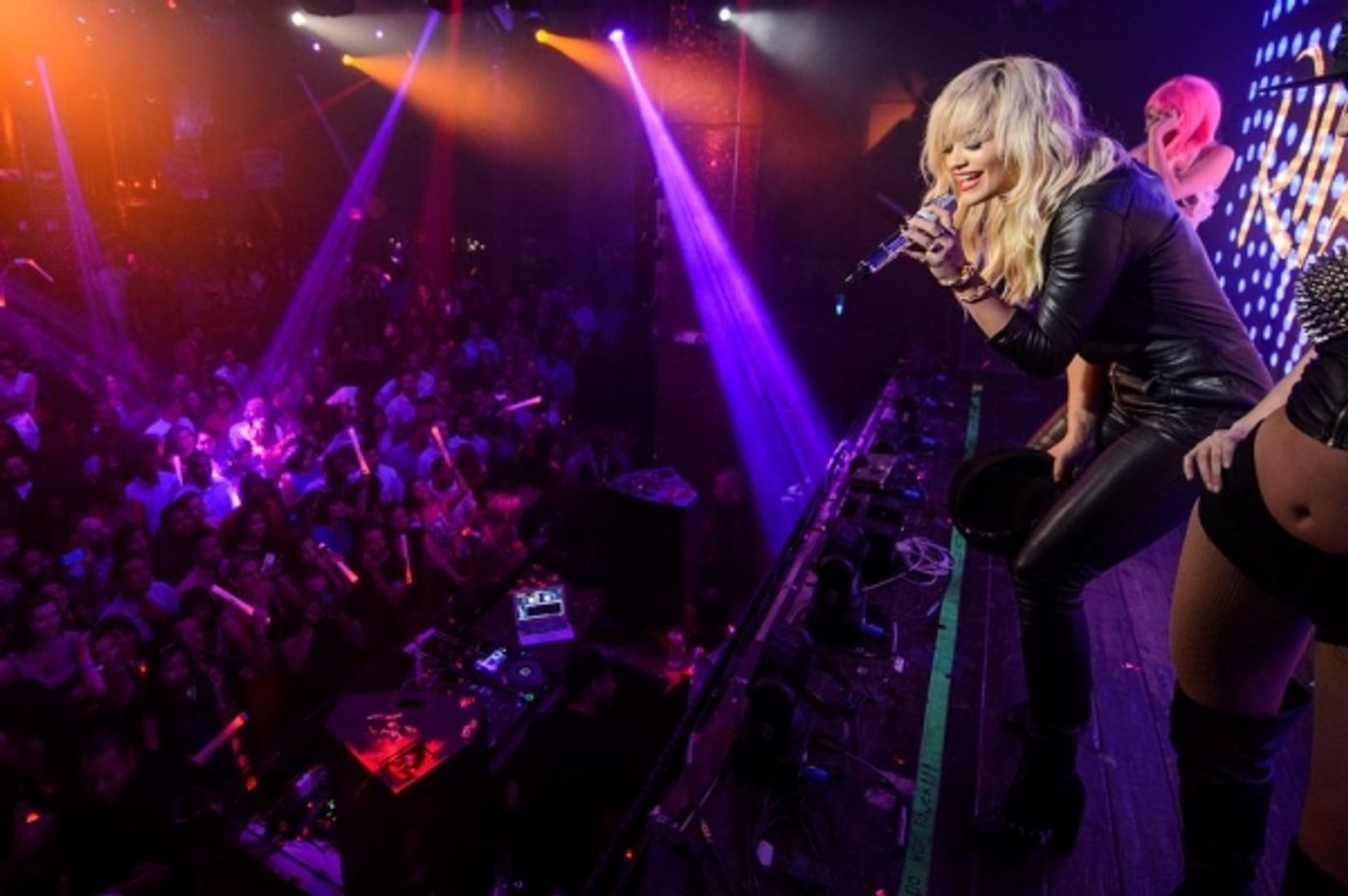 Photo Flash: Genevieve Morton and Rita Ora Appear at TAO in Las Vegas  Image